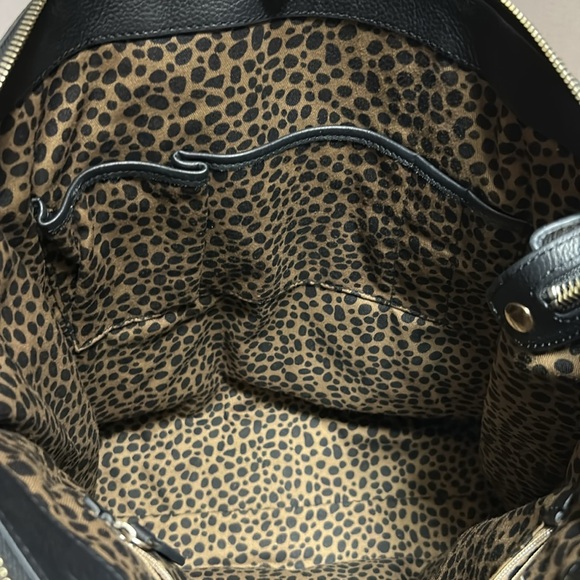 COPY - Banana Republic Leopard Print Bag - Picture 5 of 10